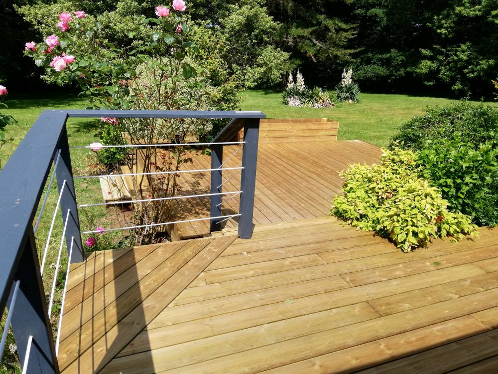 Terrasse bois et garde corps à Plouay 56400